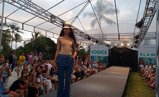 O desfile de moda da Iódice e lançamento da coleção Erasmo + Amir Slama atraiu um grande público